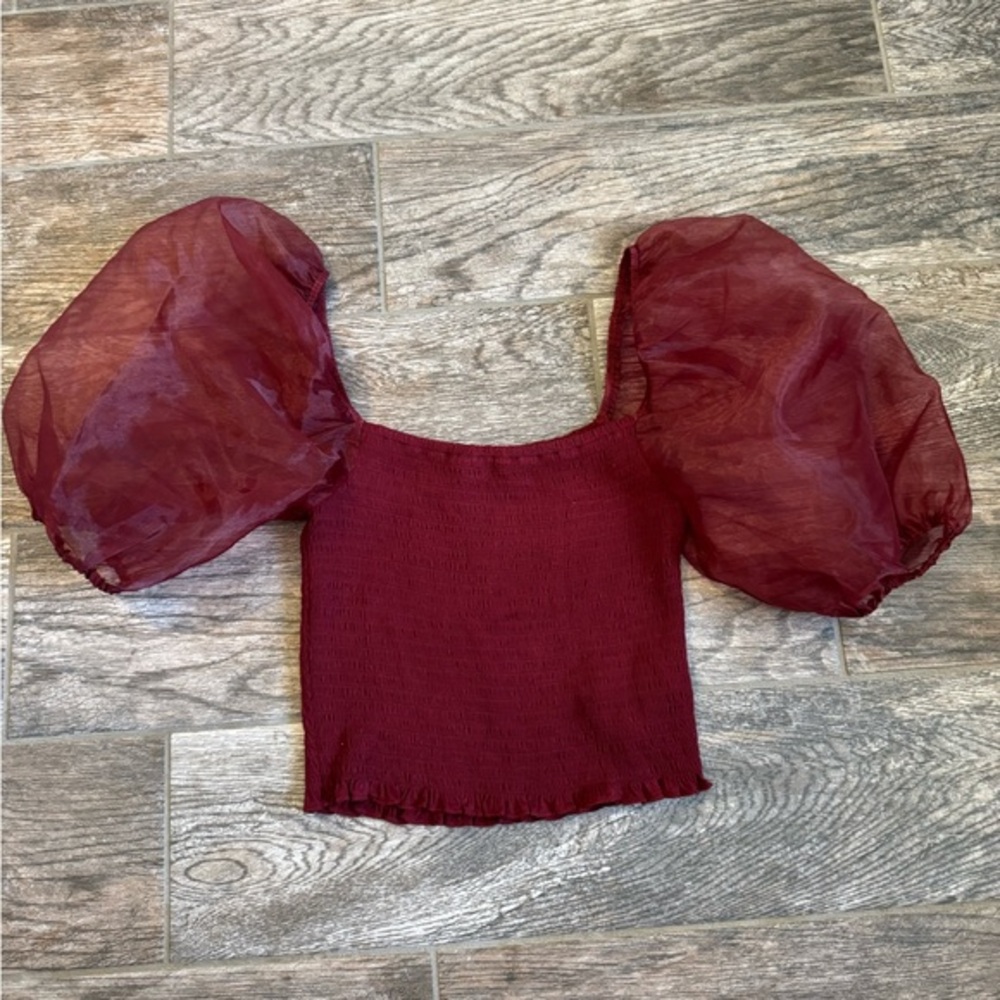 Forever 21 Burgundy puff sleeve knit top